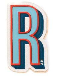 наклейка 'R'  Anya Hindmarch
