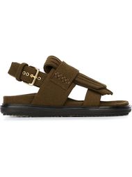 сандалии с кисточками  Marni