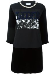 платье-толстовка с принтом 'wife' Sacai