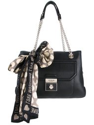 сумка на плечо с цепочными ручками Love Moschino