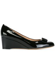 лакированые туфли 'Vara' Salvatore Ferragamo