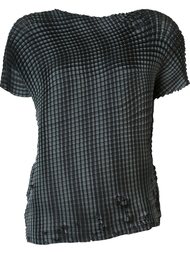 'Grid Pleats' T-shirt Issey Miyake