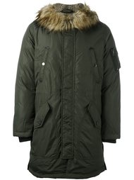 парка 'W-Asily' Diesel