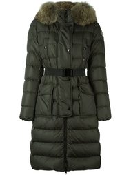 пальто-пуховик с меховой оторочкой 'Khloe' Moncler