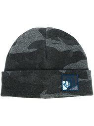 шапка с камуфляжным принтом Moncler Gamme Bleu