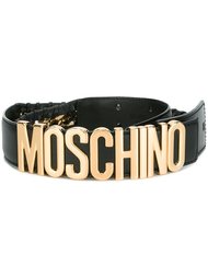 ремень с простроченной отделкой и бляшкой с логотипом Moschino
