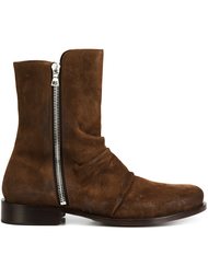 'Stack' boots Amiri