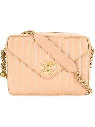 quilted jumbo shoulder bag Chanel Vintage