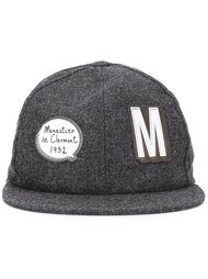 кепка с нашивками Moncler
