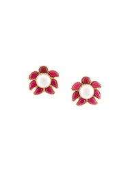 gripoix flower clip-on earrings Chanel Vintage