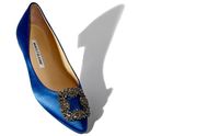 HANGISIFLAT Manolo Blahnik