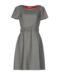 Короткое платье Moschino Cheapandchic