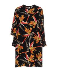 Короткое платье Fendi