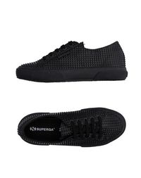 Низкие кеды и кроссовки Superga