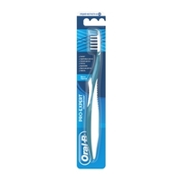 ORAL-B Зубная щетка ProExpert Все в одном 40 средняя 2 шт.