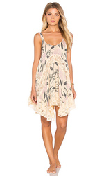 Платье she swings slip - Free People