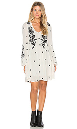 Платье с вышивкой sweet tennessee - Free People