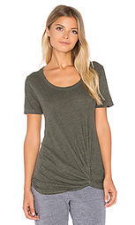 Asymmetric knot tee - MONROW