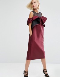 Платье с открытыми плечами и вставкой из органзы ASOS WHITE - Красный