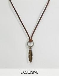 Кожаное ожерелье с подвесками‑перьями Reclaimed Vintage - Коричневый