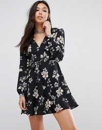 Платье с V-образным вырезом и принтом Glamorous - Мульти