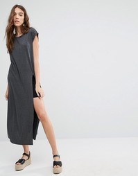 Платье-футболка макси с разрезом Brave Soul - Серый