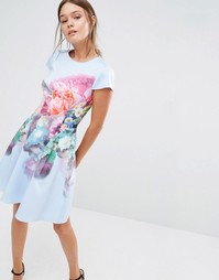 Приталенное платье с принтом Ted Baker Bowkay - Мульти