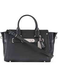 tag detail tote Coach