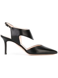 'Leda' pumps Nicholas Kirkwood