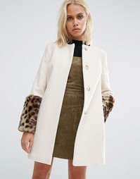 Кремовое пальто с принтом ягуара на искусственном меху Helene Berman - Кремовый