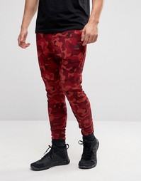 Красные камуфляжные джоггеры из флиса Nike 823499-674 - Красный