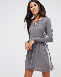 Короткое приталенное платье со шнуровкой Brave Soul - Серый