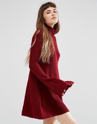 Свободное вязаное платье с высокой горловиной Rokoko - Красный