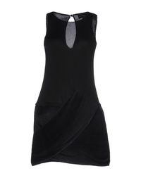 Короткое платье Emporio Armani