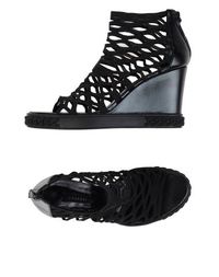 Сандалии Casadei