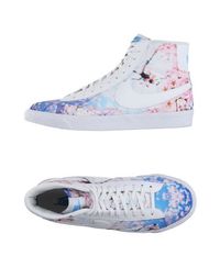 Высокие кеды и кроссовки Nike