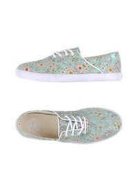 Низкие кеды и кроссовки Etnies