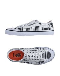 Низкие кеды и кроссовки Vans