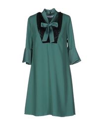 Короткое платье Kaos