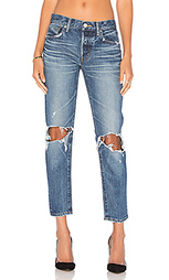 Рваные прямые джинсы - Moussy