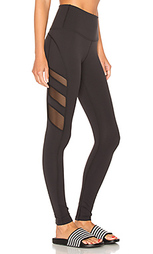Triple mesh high waist legging - Beyond Yoga