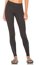 Glass curved side legging - Beyond Yoga