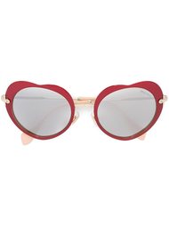 солнцезащитные очки оправе 'сердце' Miu Miu Eyewear