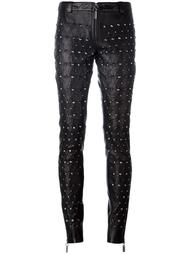 кожаные брюки с заклепками Thomas Wylde