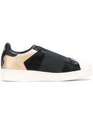 metallic detailing slip-on sneakers Moa Master Of Arts