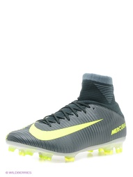 Бутсы Nike