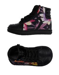 Низкие кеды и кроссовки Cult