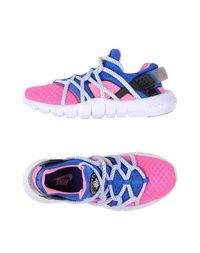 Низкие кеды и кроссовки Nike