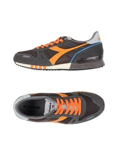 Низкие кеды и кроссовки Diadora