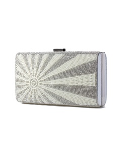 Клатчи Pretty Mania